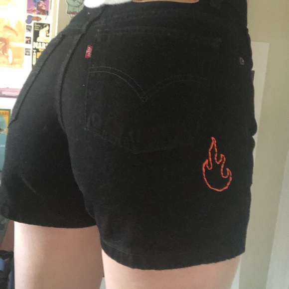Devil Energy Levi shorts - Picture 2 of 4